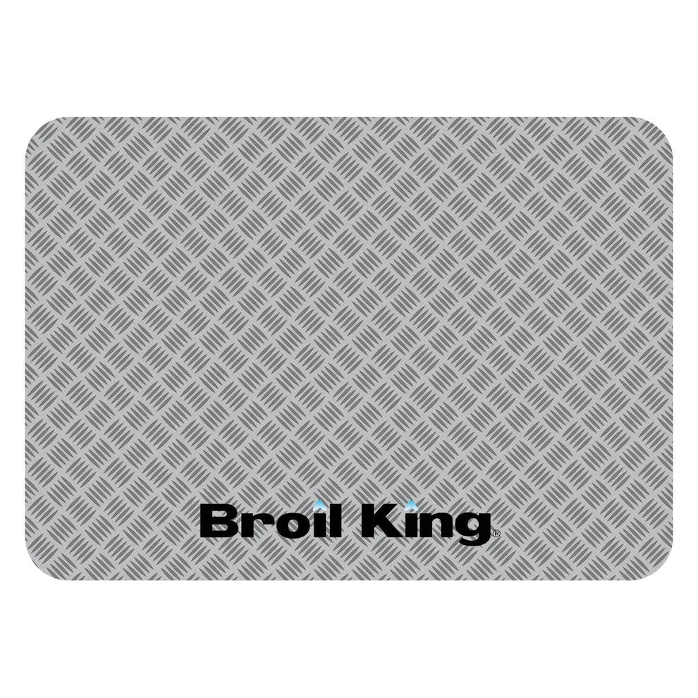 Broil King Grillmatte Bodenschutz Grillunterlage Silber 140 x 90 cm - grillstarshop.comBroil King Grillmatte Bodenschutz Grillunterlage Silber 140 x 90 cmGrillzubehörBroil Kinggrillstarshop.com