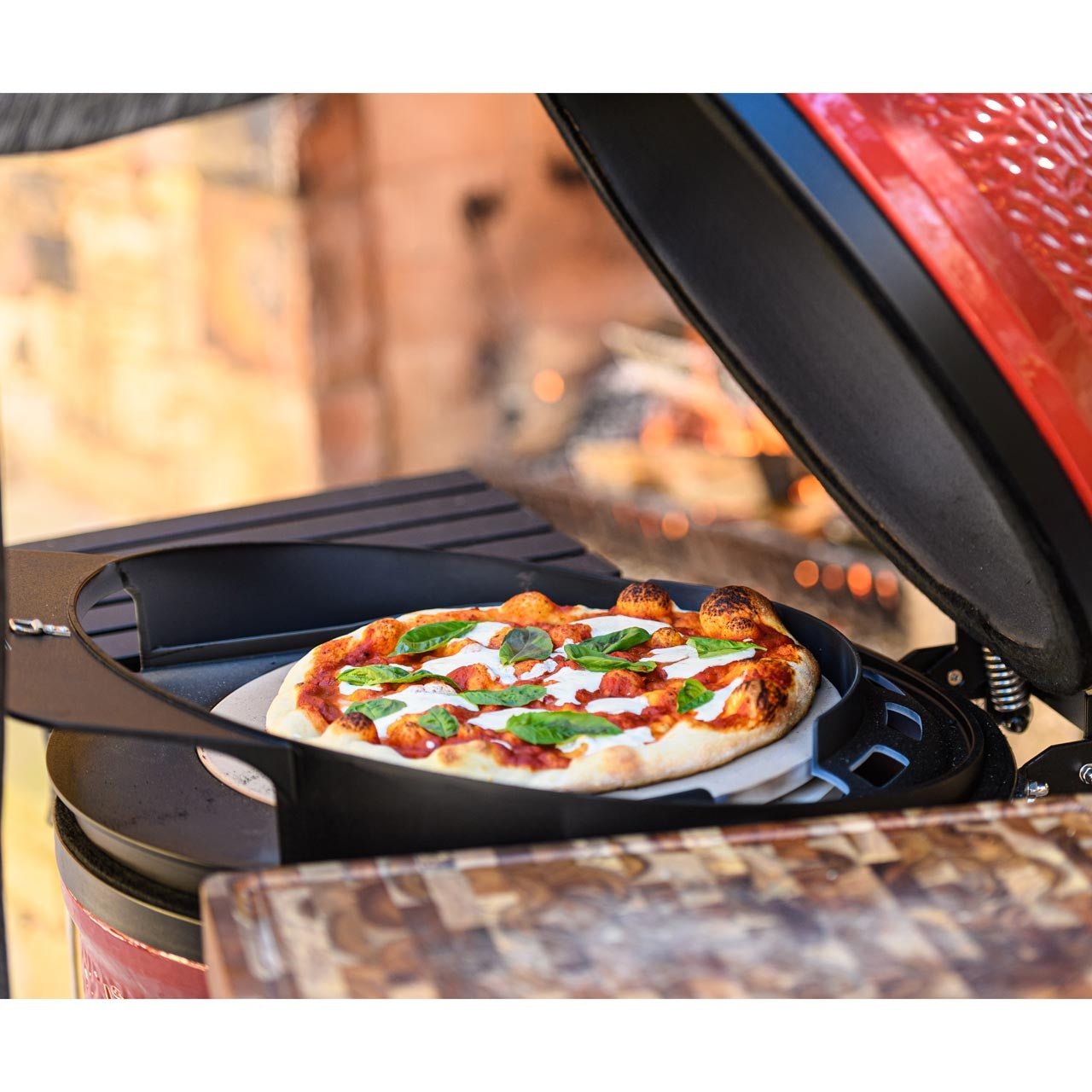Kamado Joe DoJoe, Big Joe - grillstarshop.comKamado Joe DoJoe, Big JoeKamado Joegrillstarshop.comBJ - DJ0811738023069
