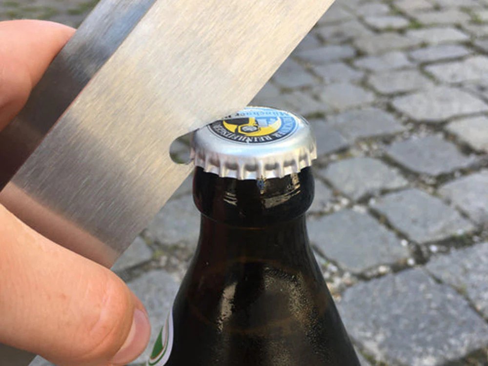 Knister Grillzange - grillstarshop.comKnister GrillzangeKnistergrillstarshop.com11364270000239984