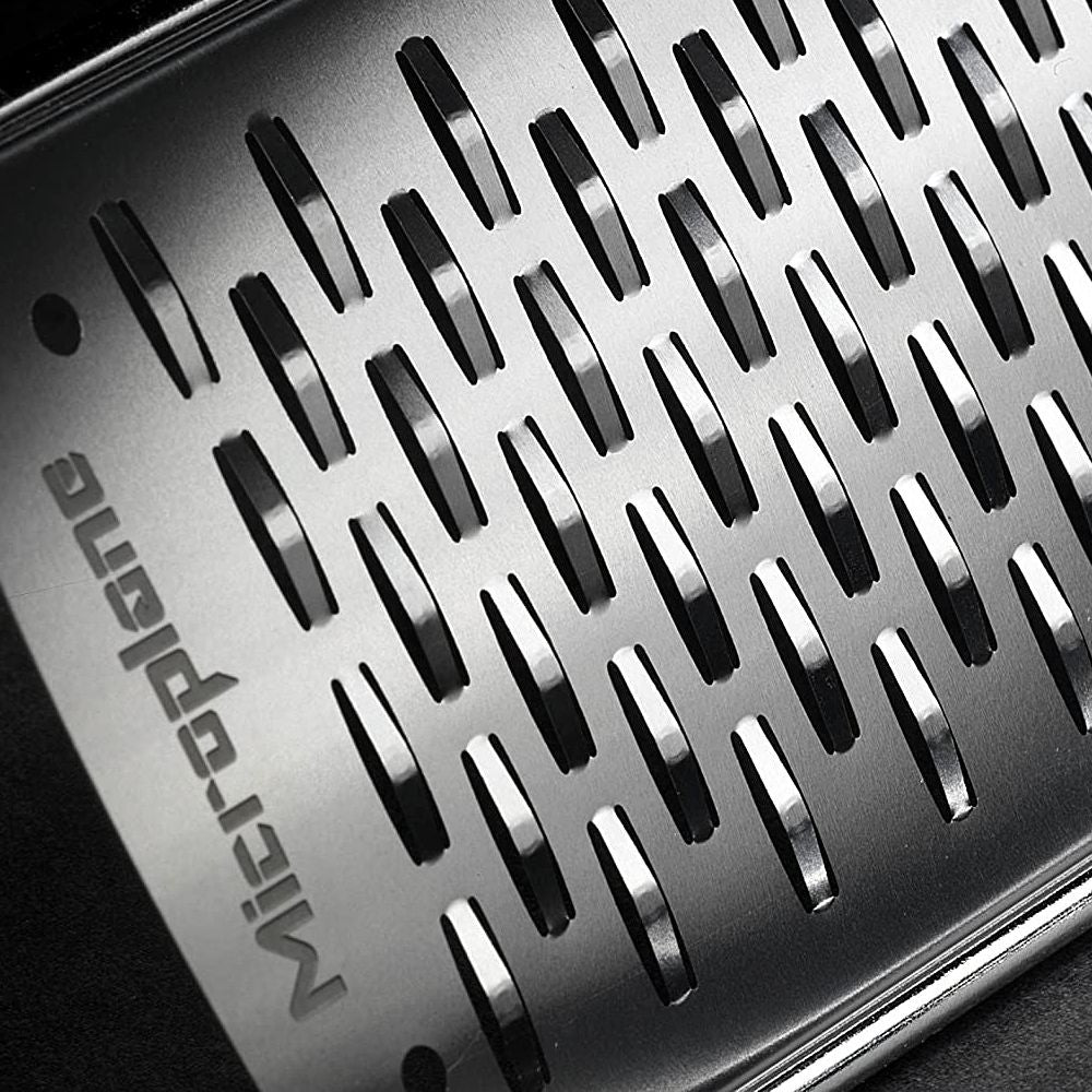 Microplane 2 - Wege Schneider, Gourmet Serie Schwarz - grillstarshop.comMicroplane 2 - Wege Schneider, Gourmet Serie SchwarzMicroplanegrillstarshop.com450020098399450025