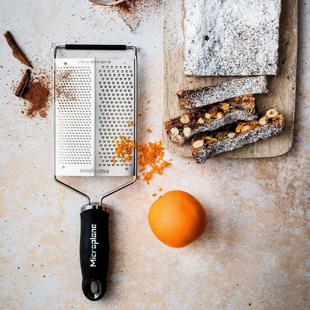 Microplane Doppelreibe, Schwarz, Gourmet Serie - grillstarshop.comMicroplane Doppelreibe, Schwarz, Gourmet SerieMicroplanegrillstarshop.com45022