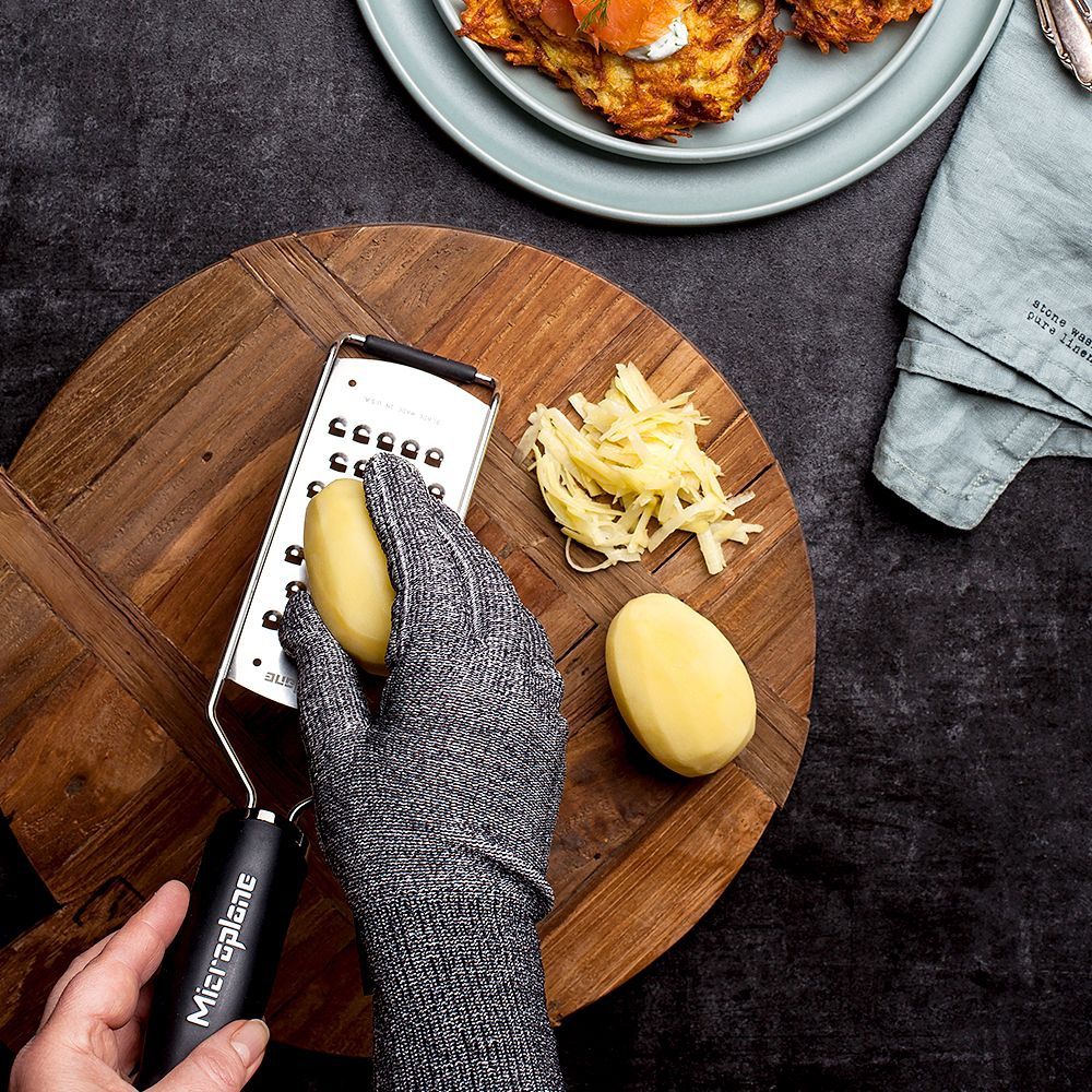 Microplane Schutzhandschuh - grillstarshop.comMicroplane SchutzhandschuhMicroplanegrillstarshop.com34027