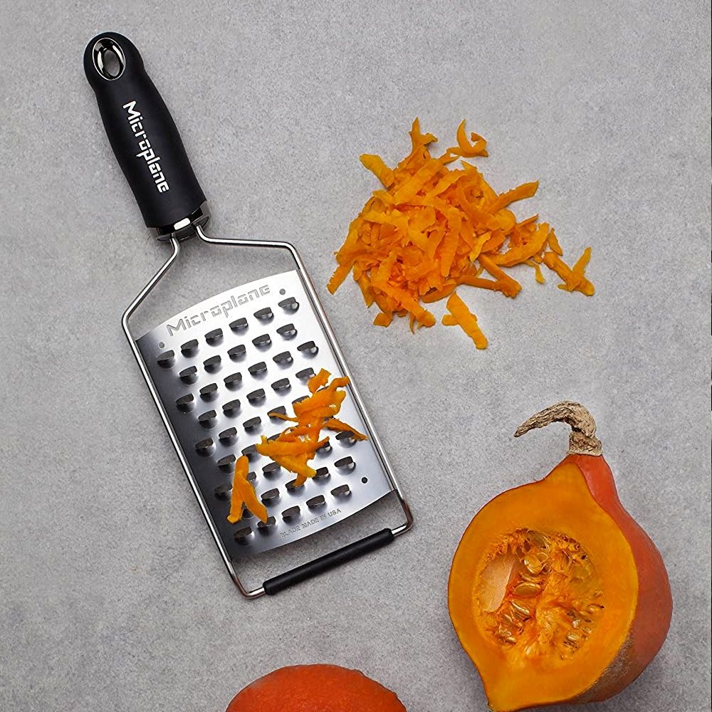 Microplane XL Grob, Schwarz Gourmet Serie - grillstarshop.comMicroplane XL Grob, Schwarz Gourmet SerieMicroplanegrillstarshop.com45011