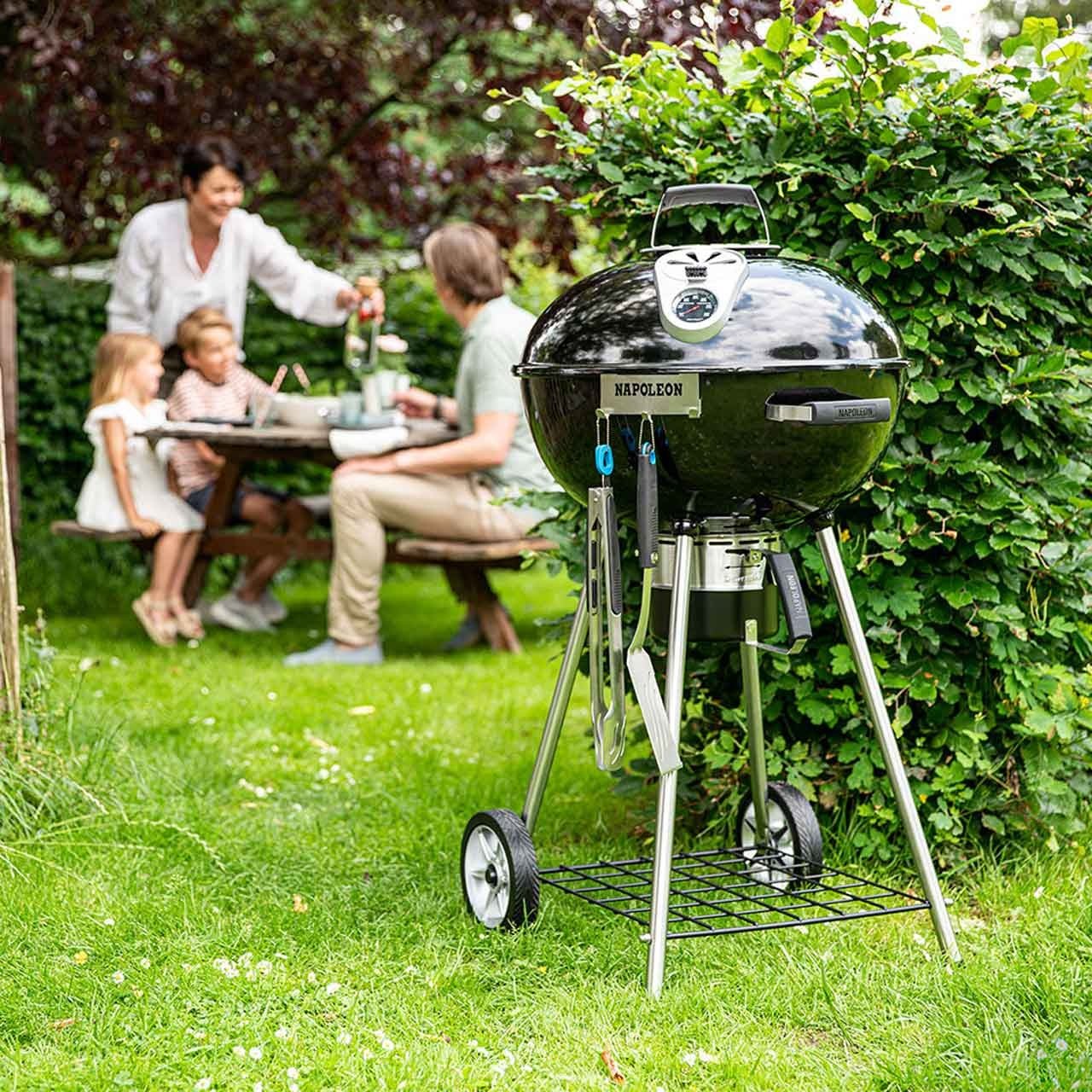 Napoleon Holzkohle Kugelgrill, ø 57cm - grillstarshop.comNapoleon Holzkohle Kugelgrill, ø 57cmNapoleongrillstarshop.comNK22K - LEG - 20629162127679