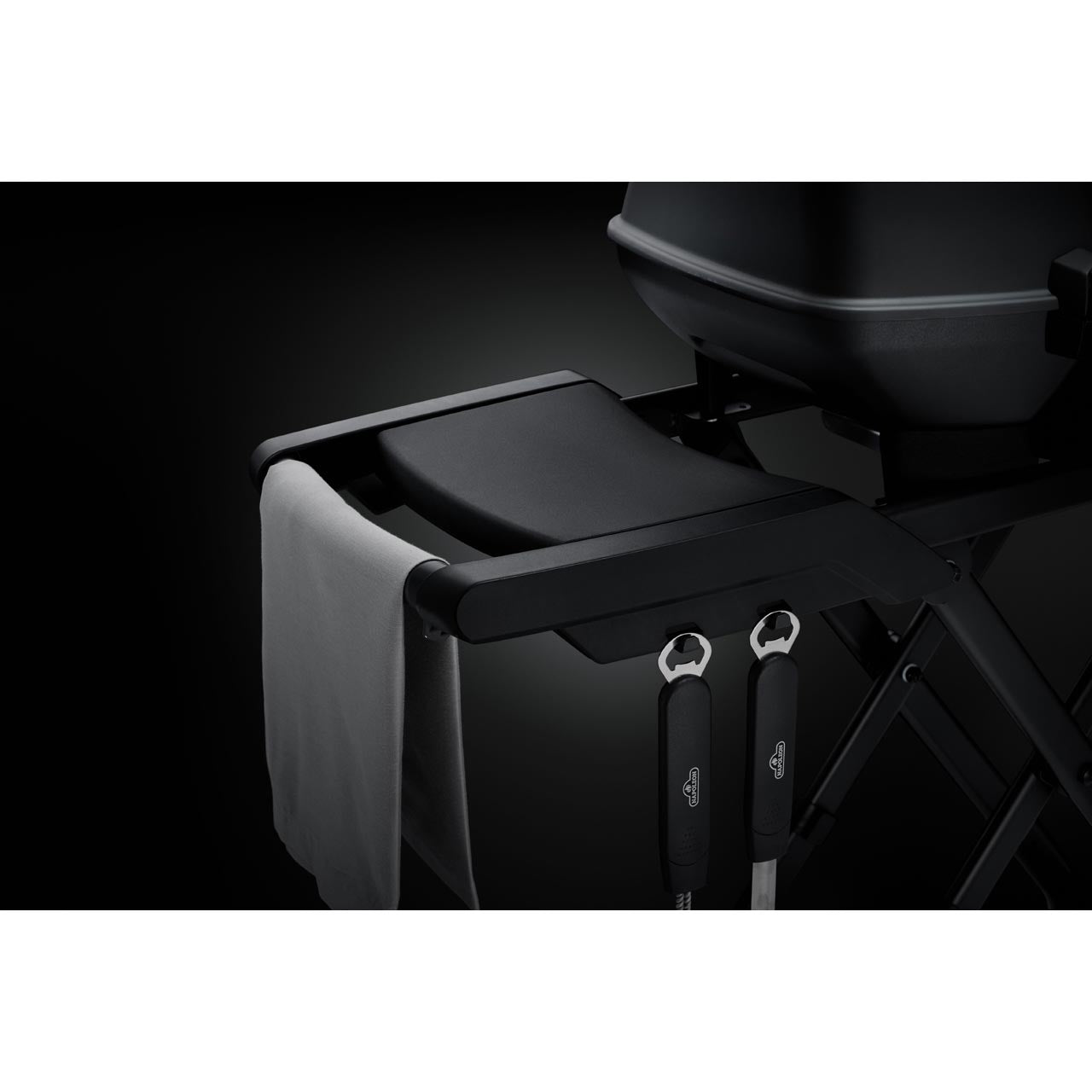 Napoleon Phantom TRAVELQ PRO285X, Mattschwarz - grillstarshop.comNapoleon Phantom TRAVELQ PRO285X, MattschwarzNapoleongrillstarshop.comPRO285X - MK - DE - PHM0629162138408