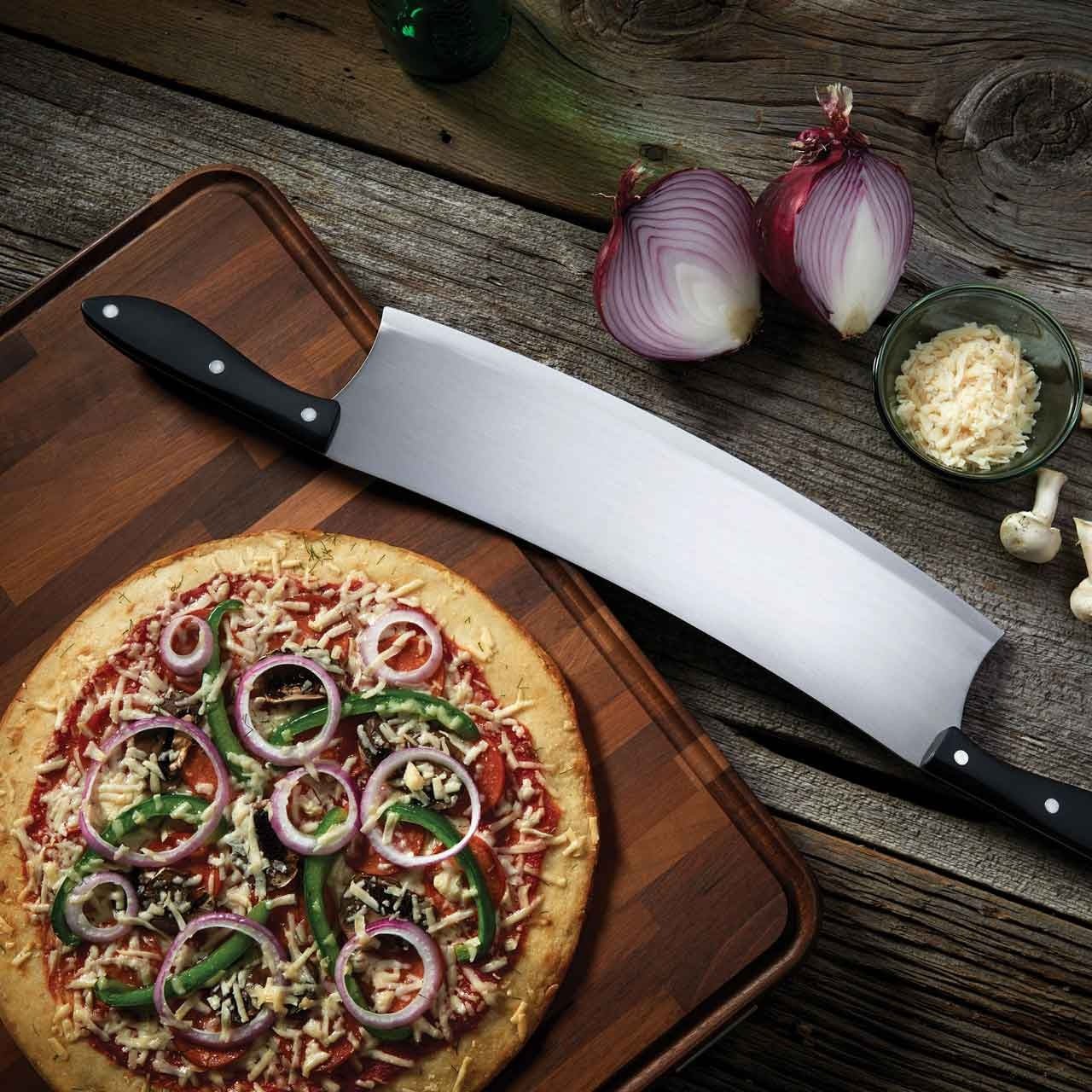 Napoleon Pizza Wiegemesser - grillstarshop.comNapoleon Pizza WiegemesserNapoleongrillstarshop.com552090629162552099