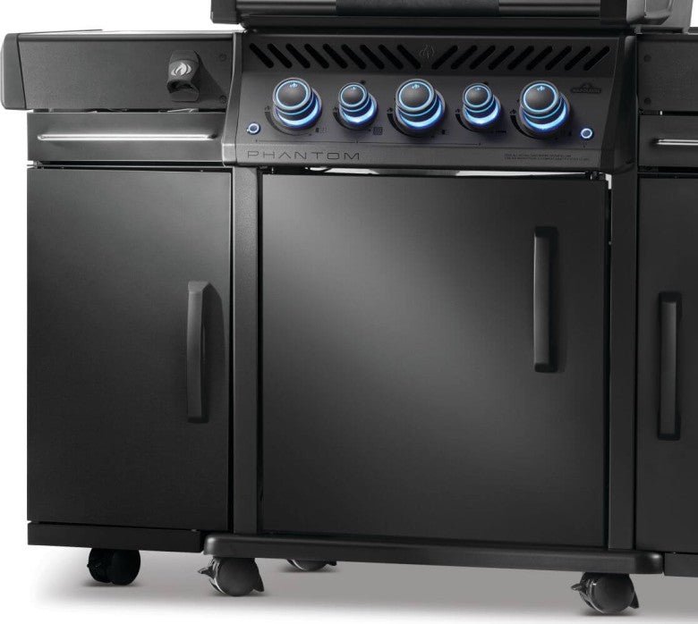 Napoleon Rogue Pro Seitenschrank - Phantom - grillstarshop.comNapoleon Rogue Pro Seitenschrank - PhantomGrillzubehörNapoleongrillstarshop.com