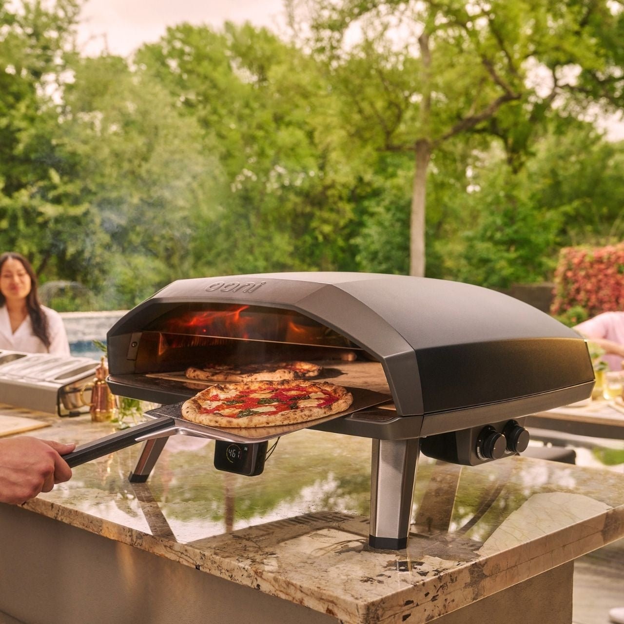 Ooni Koda 2 Max 24 Zoll Pizzaofen - grillstarshop.comOoni Koda 2 Max 24 Zoll PizzaofenOonigrillstarshop.comUU - P2B7005060967393022