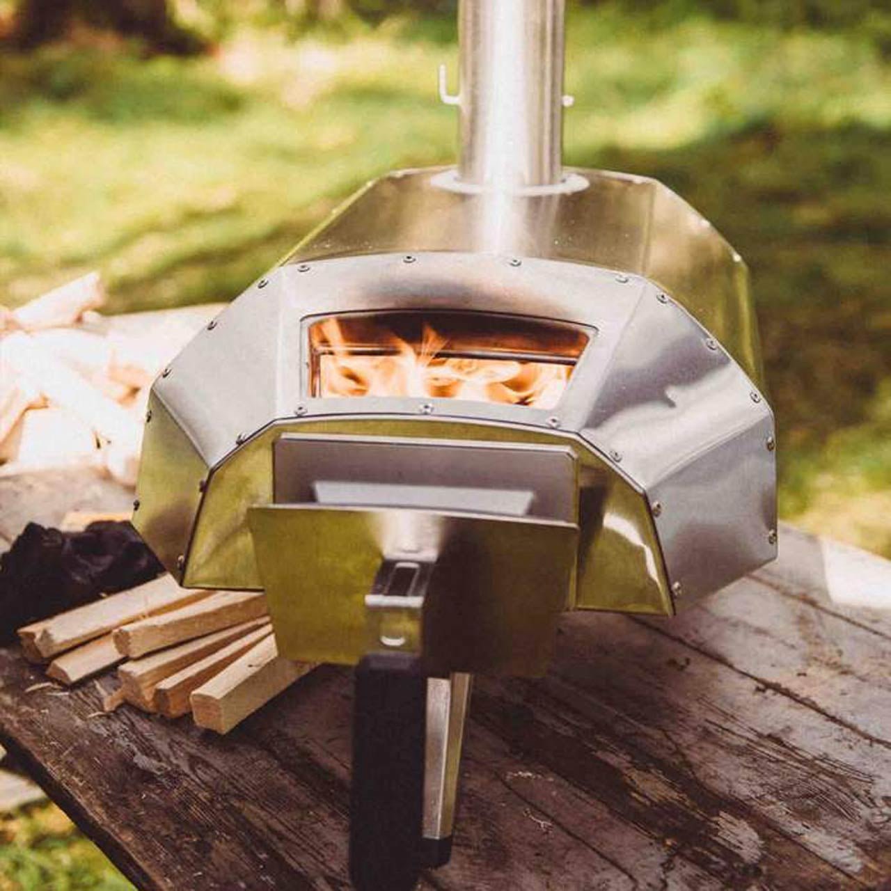 Ooni Premium Hartholz - grillstarshop.comOoni Premium HartholzOonigrillstarshop.comUU - P0CD002500003121170
