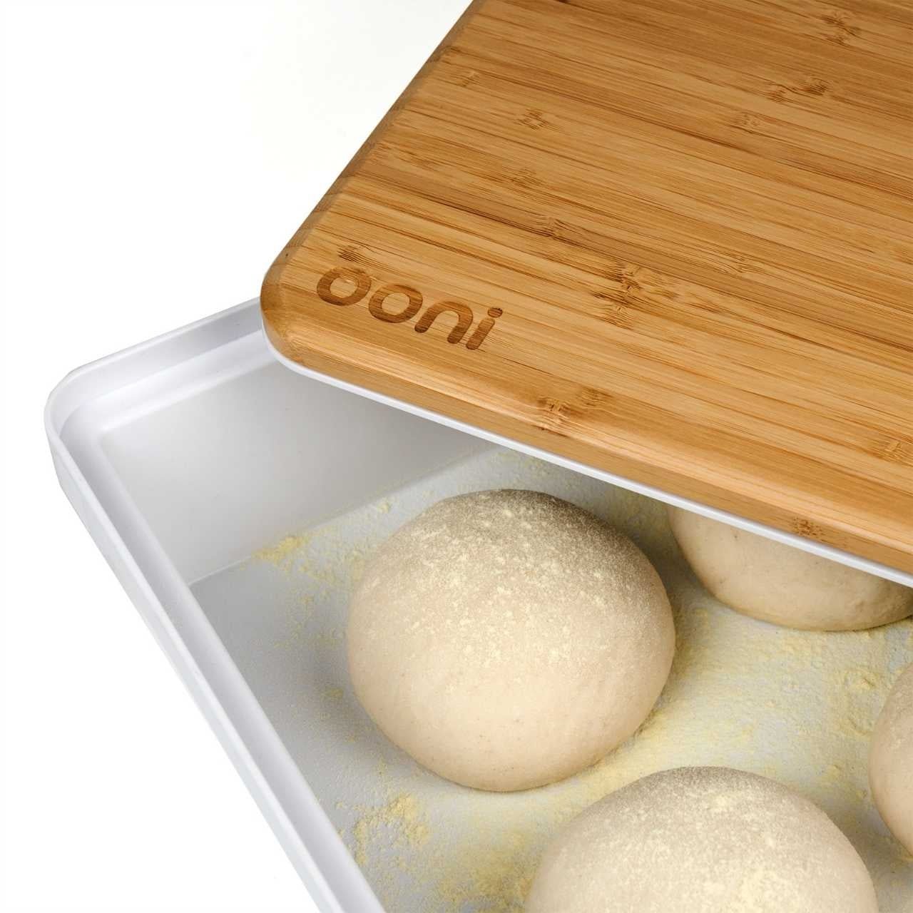 Ooni Teigdeckel & Vorbereitungsbrett - grillstarshop.comOoni Teigdeckel & VorbereitungsbrettOonigrillstarshop.comUU - P24F005060967390748