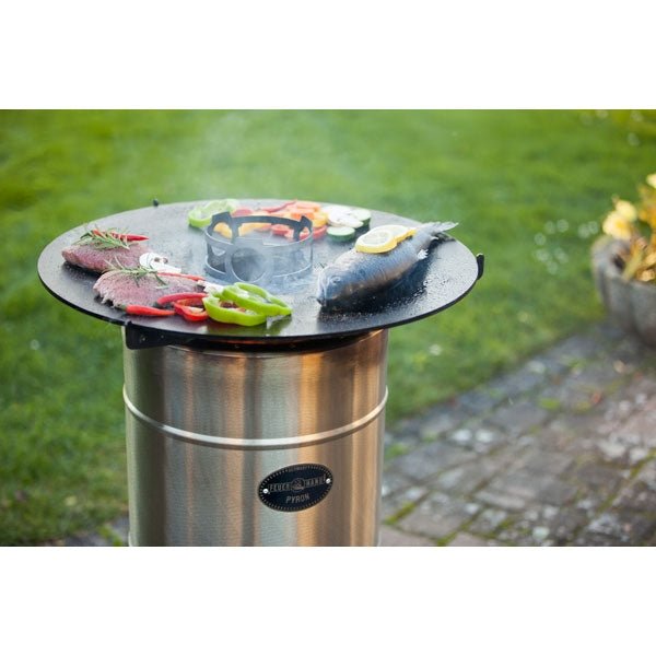 Petromax Feuerhand Pyron Plate (Grillplatte) - grillstarshop.comPetromax Feuerhand Pyron Plate (Grillplatte)Petromaxgrillstarshop.compypla4250435730720