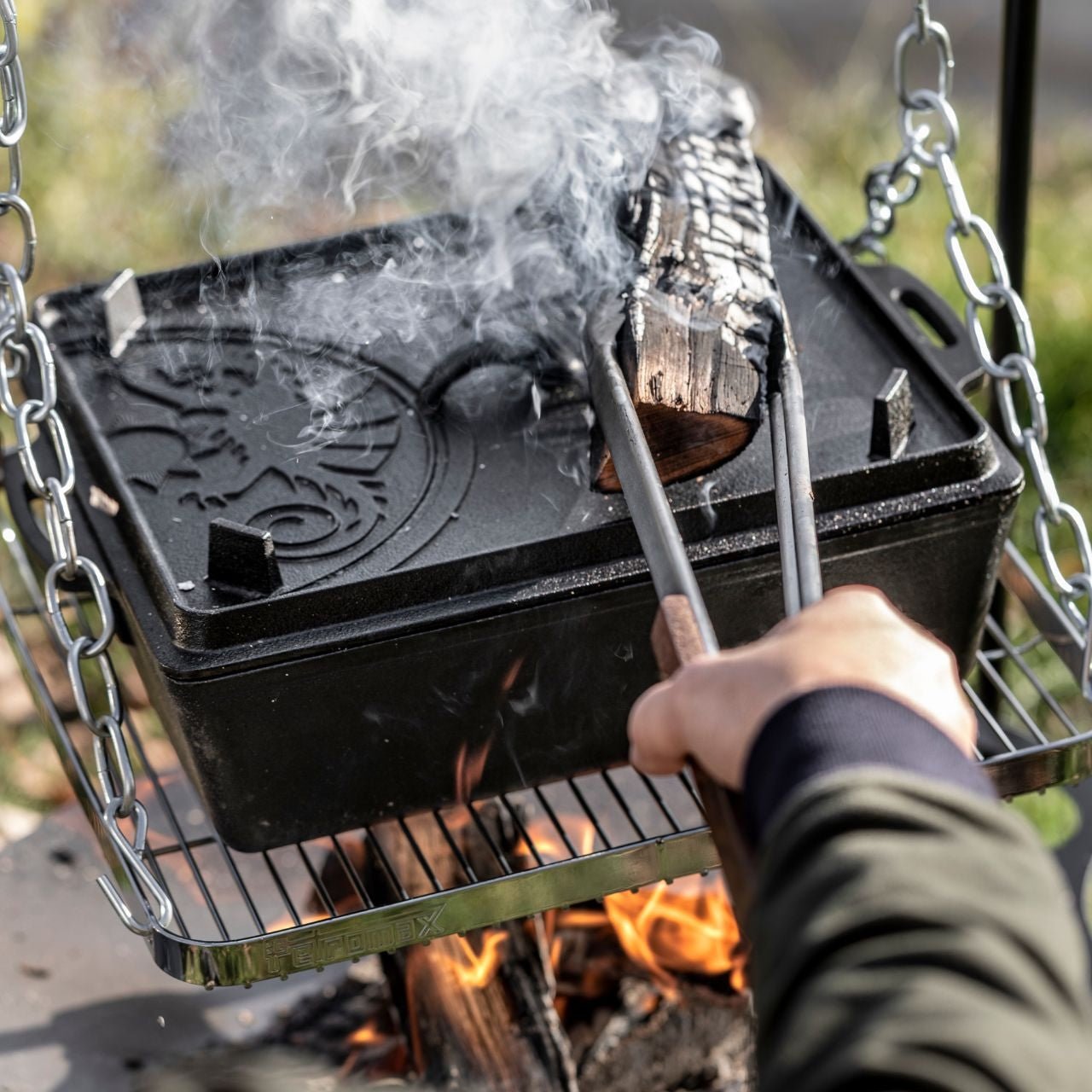 Petromax Kastenform mit Deckel, k12 - grillstarshop.comPetromax Kastenform mit Deckel, k12Petromaxgrillstarshop.comptk124250435770900