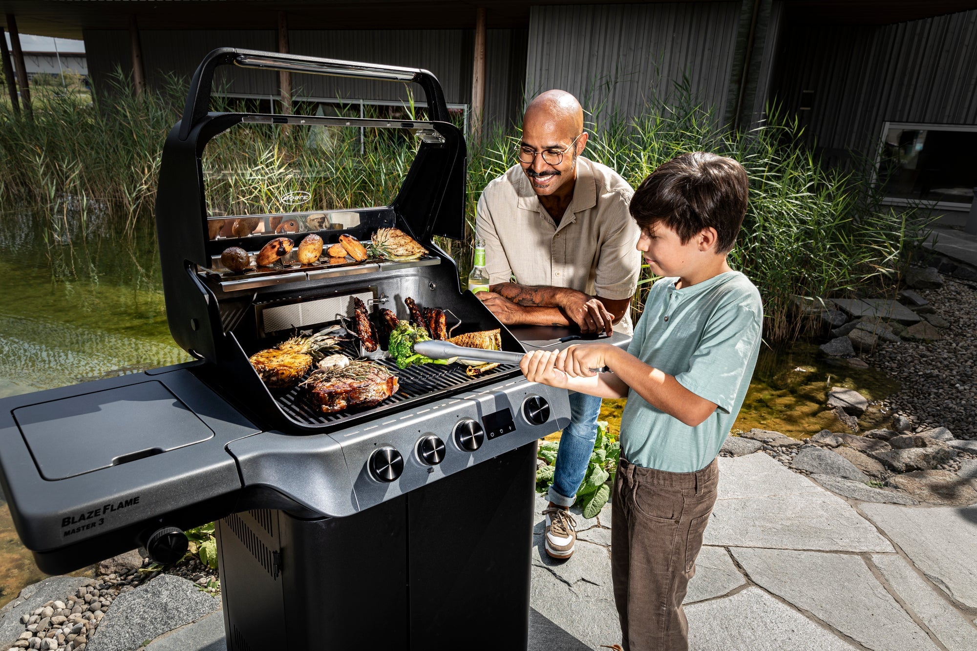 Rösle Blazeflame Master 3 - grillstarshop.comRösle Blazeflame Master 3GrillRöslegrillstarshop.com