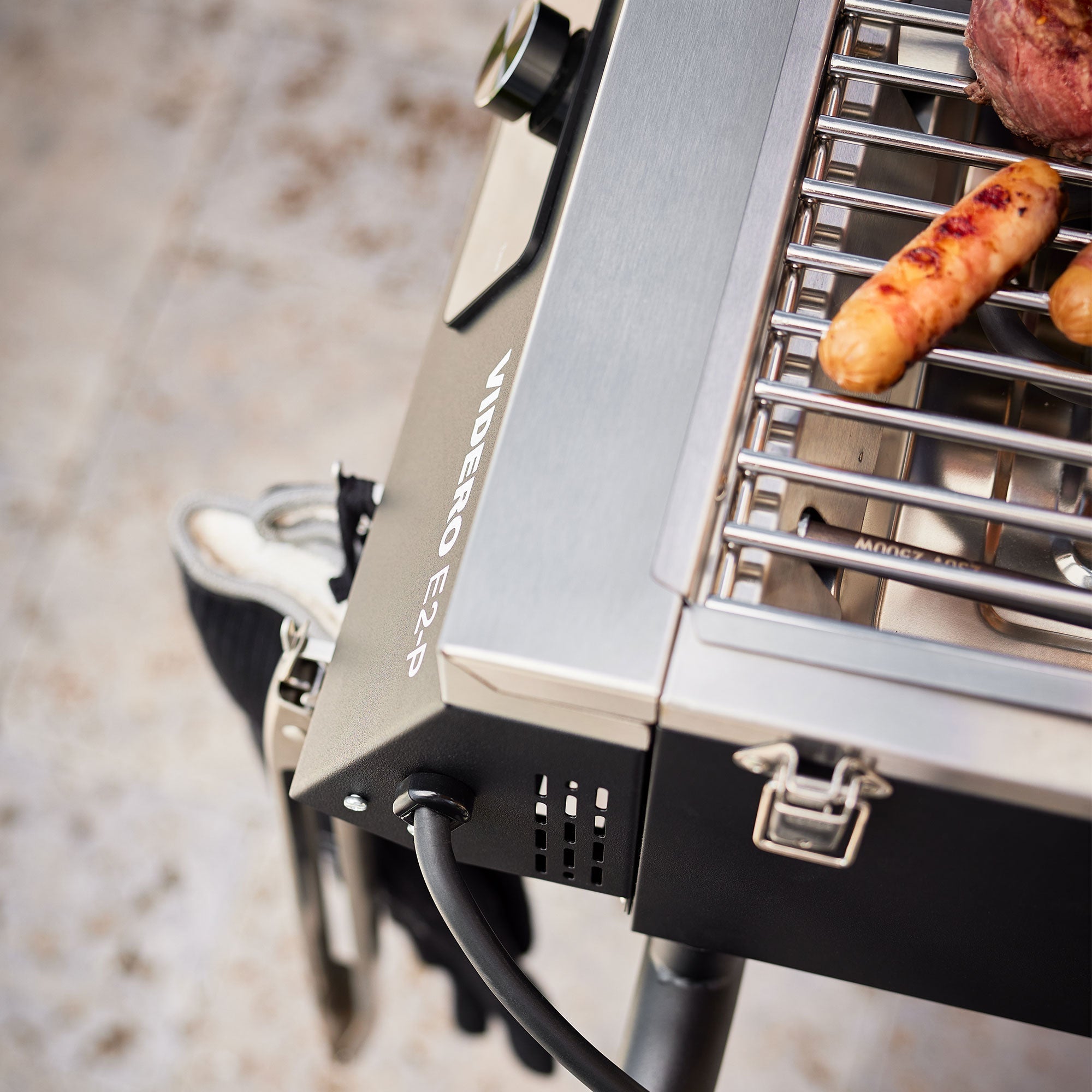 Rösle Elektrogrill BBQ - Portable Videro E2 - P - grillstarshop.comRösle Elektrogrill BBQ - Portable Videro E2 - PRöslegrillstarshop.com255824004293255822