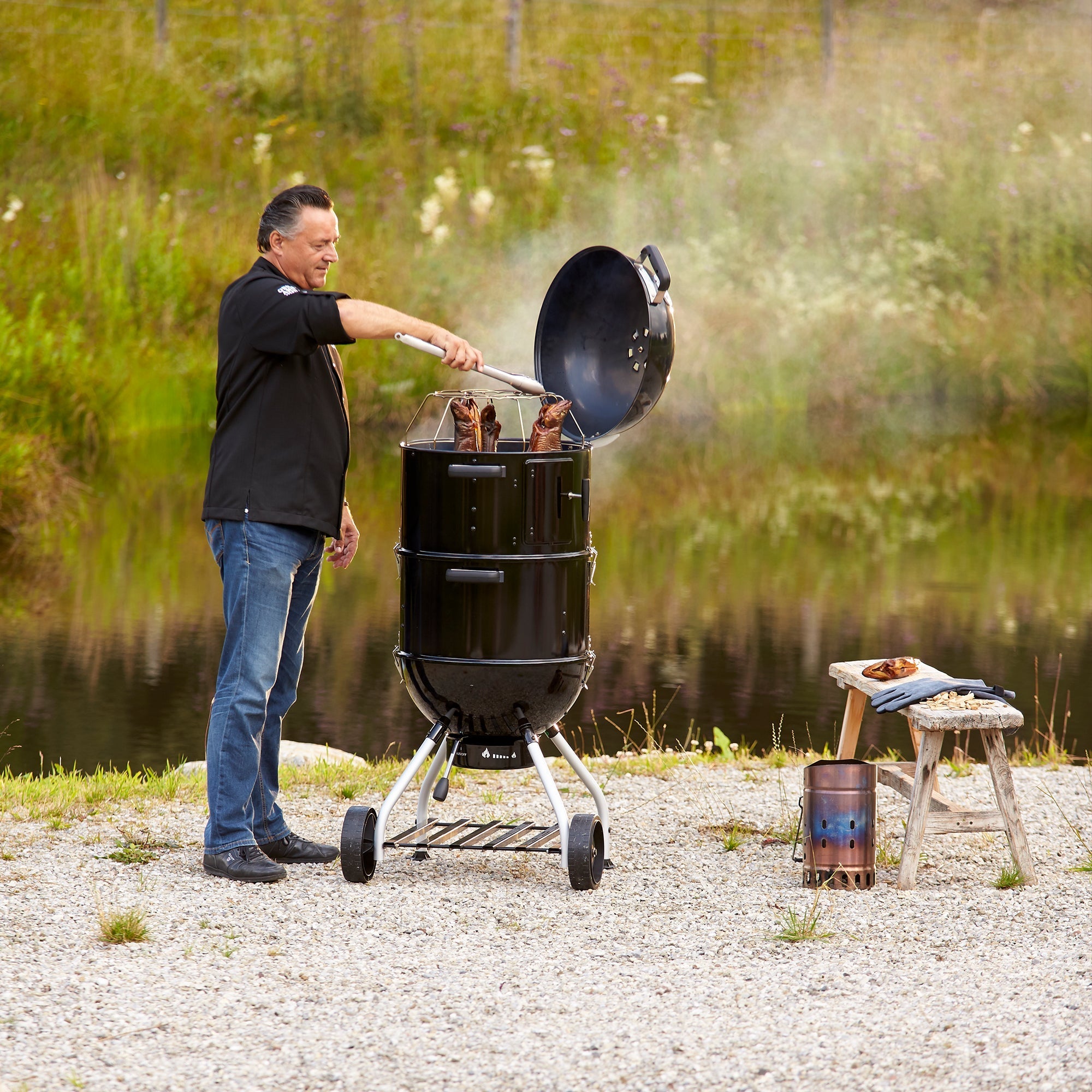Rösle Smoker No.1 F50 - S schwarz (Ø 50 cm) - grillstarshop.comRösle Smoker No.1 F50 - S schwarz (Ø 50 cm)Röslegrillstarshop.com250094004293250094