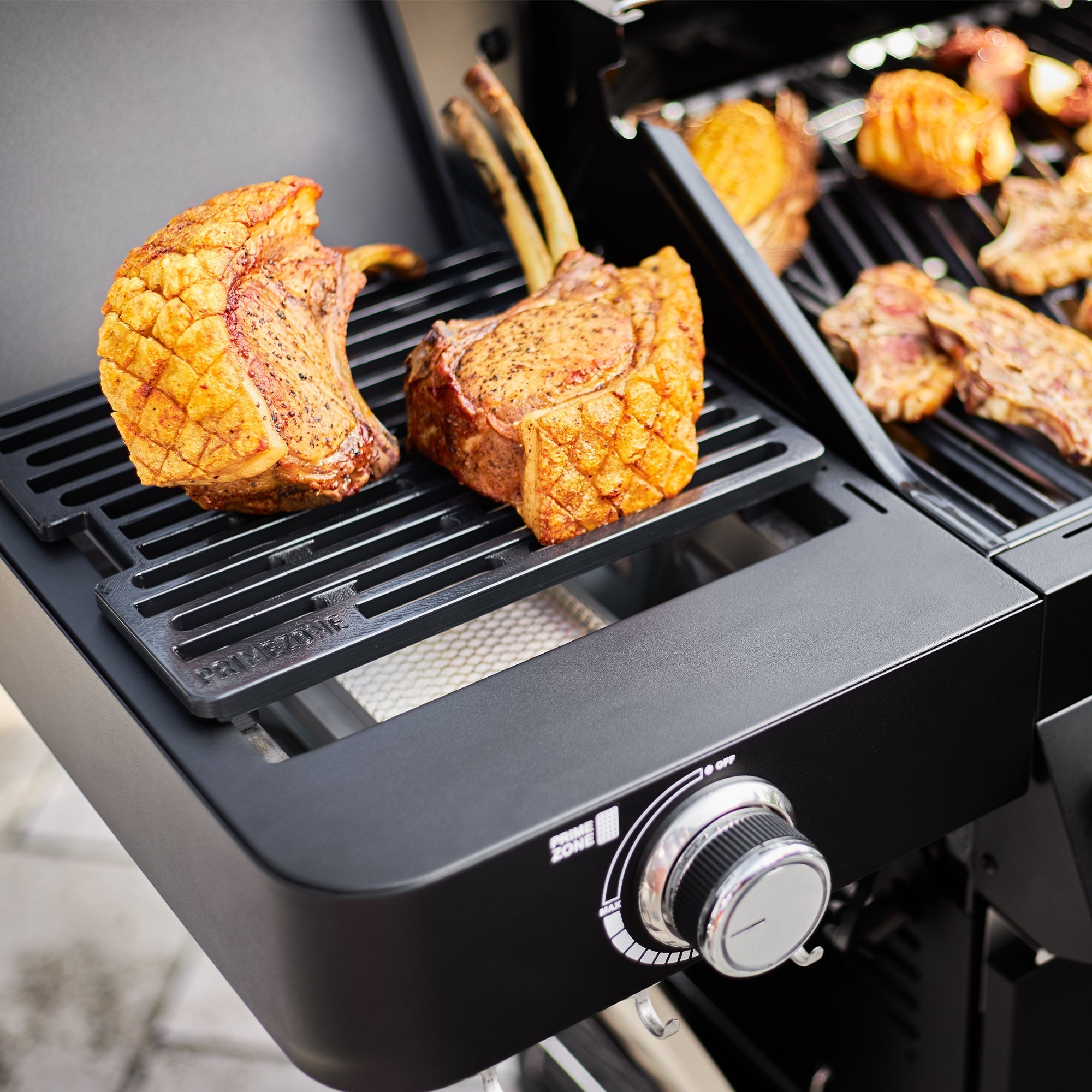 Rösle Videro G4 - S Nero Vario+ Schwarz 50 mbar - grillstarshop.comRösle Videro G4 - S Nero Vario+ Schwarz 50 mbarRöslegrillstarshop.com255614004293255617
