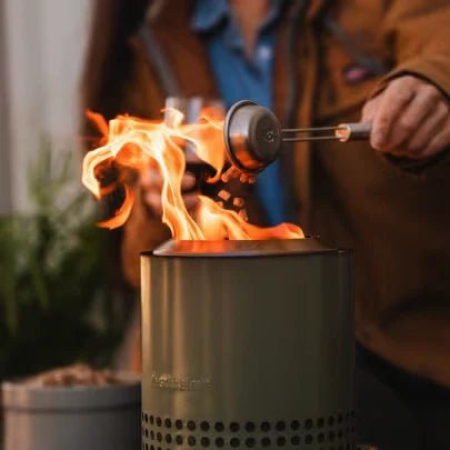 Solo Stove MESA XL Tischfeuer (MULBERRY) - grillstarshop.comSolo Stove MESA XL Tischfeuer (MULBERRY)Solo Stovegrillstarshop.com