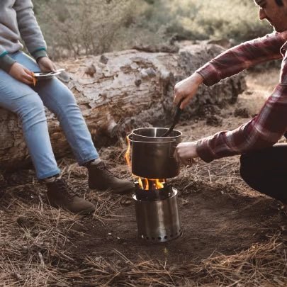 Solo Stove TITAN Campingkocher - grillstarshop.comSolo Stove TITAN CampingkocherSolo Stovegrillstarshop.com