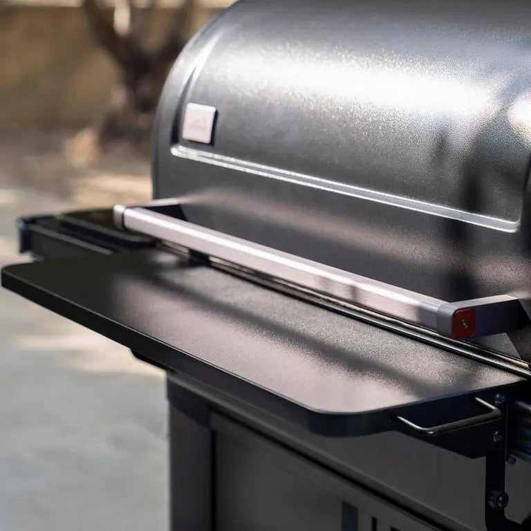 Traeger P.A.L. Pop - And - Lock® klappbare Frontablage XL - grillstarshop.comTraeger P.A.L. Pop - And - Lock® klappbare Frontablage XLGrillzubehörTraegergrillstarshop.com
