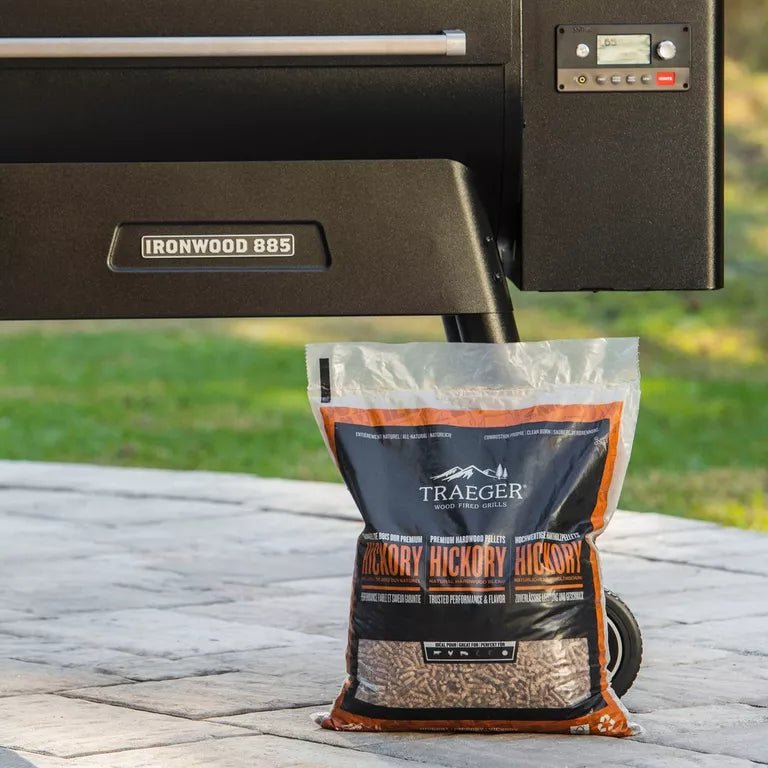 Traeger Pellets, Hickory 9kg - grillstarshop.comTraeger Pellets, Hickory 9kgTraegergrillstarshop.com