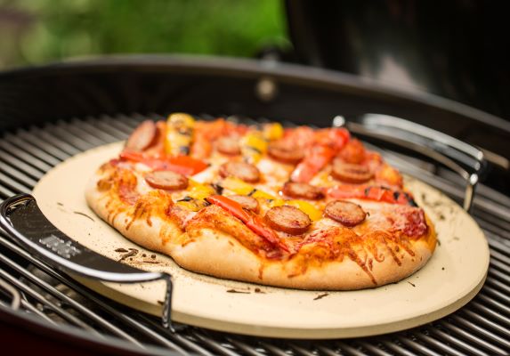 Pizzastein reinigen: So einfach geht’s! - grillstarshop.com