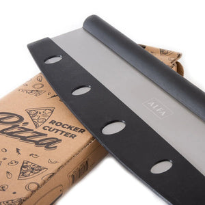 Alfa Forni Pizzaschneider Rocker - grillstarshop.comAlfa Forni Pizzaschneider RockerAlfa Fornigrillstarshop.com