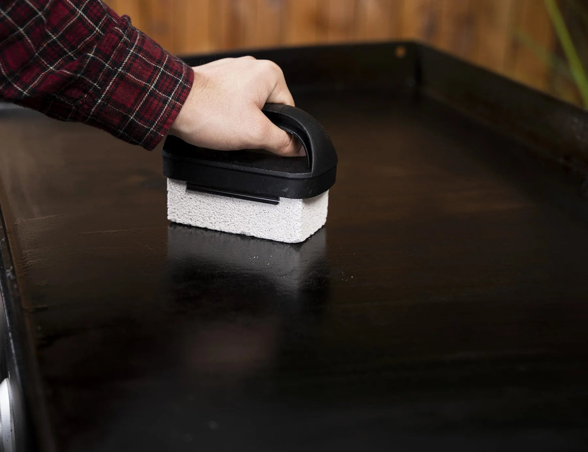 Blackstone Griddle Reinigungsset – 8 teilig - grillstarshop.comBlackstone Griddle Reinigungsset – 8 teiligGrillzubehörBlackstonegrillstarshop.com