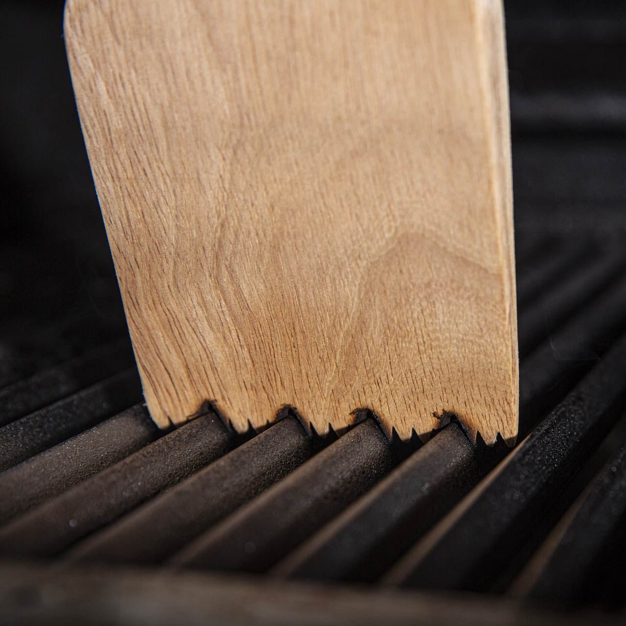 Broil King Holzschaber - grillstarshop.comBroil King HolzschaberBroil Kinggrillstarshop.com653350060162653353