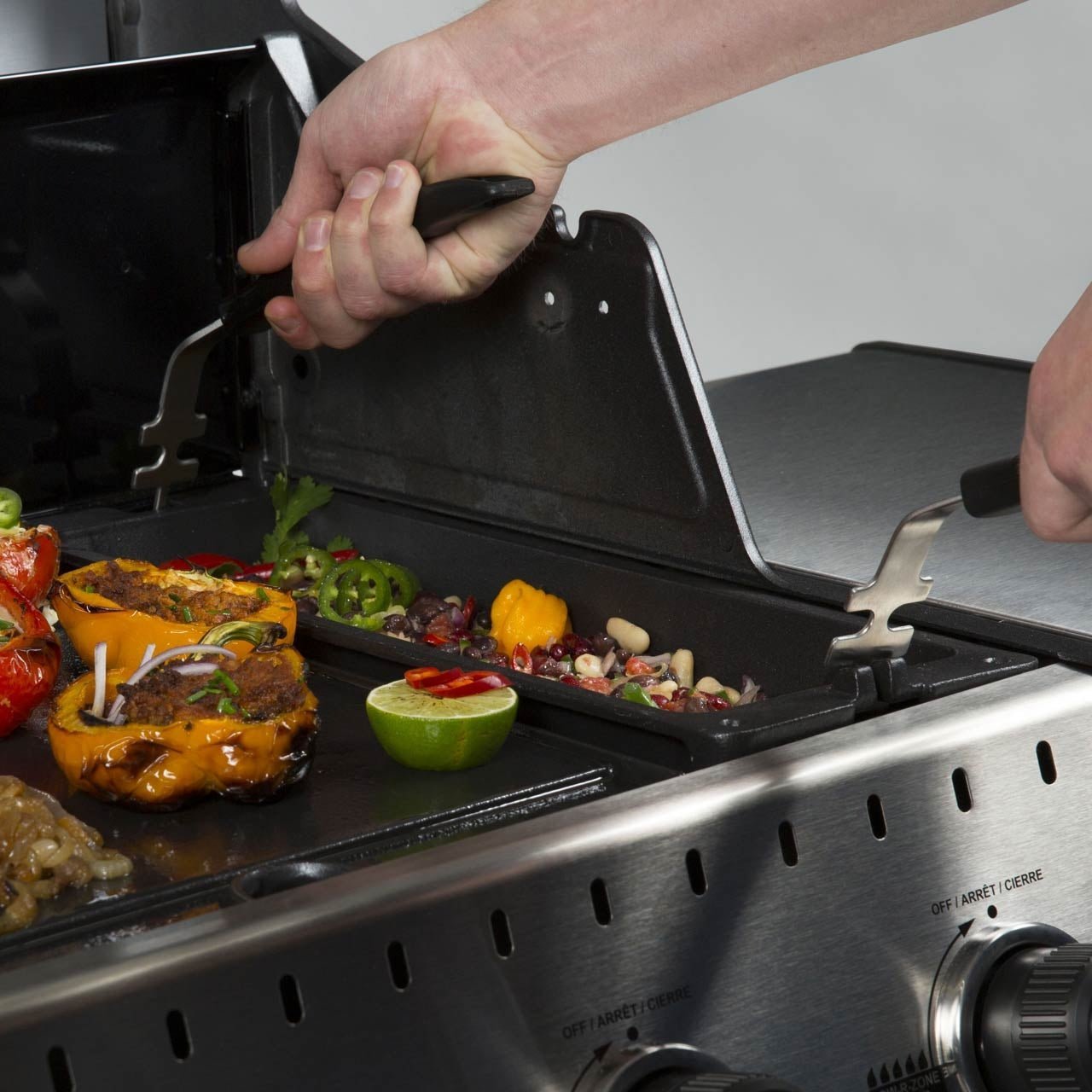 Broil King Wokeinsatz, Gusseisen für Sovereign, Baron & Crown - grillstarshop.comBroil King Wokeinsatz, Gusseisen für Sovereign, Baron & CrownBroil Kinggrillstarshop.com696170060162696176