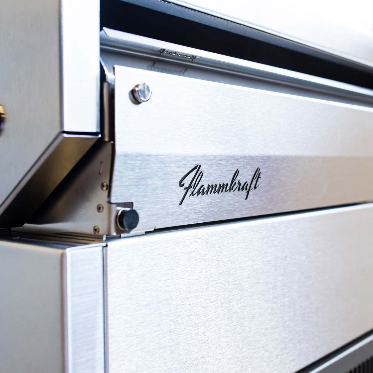 Flammkraft Gasgrill Block D Gen.5 Pool - grillstarshop.comFlammkraft Gasgrill Block D Gen.5 PoolFlammkraftgrillstarshop.comD06E50EU0039067432721
