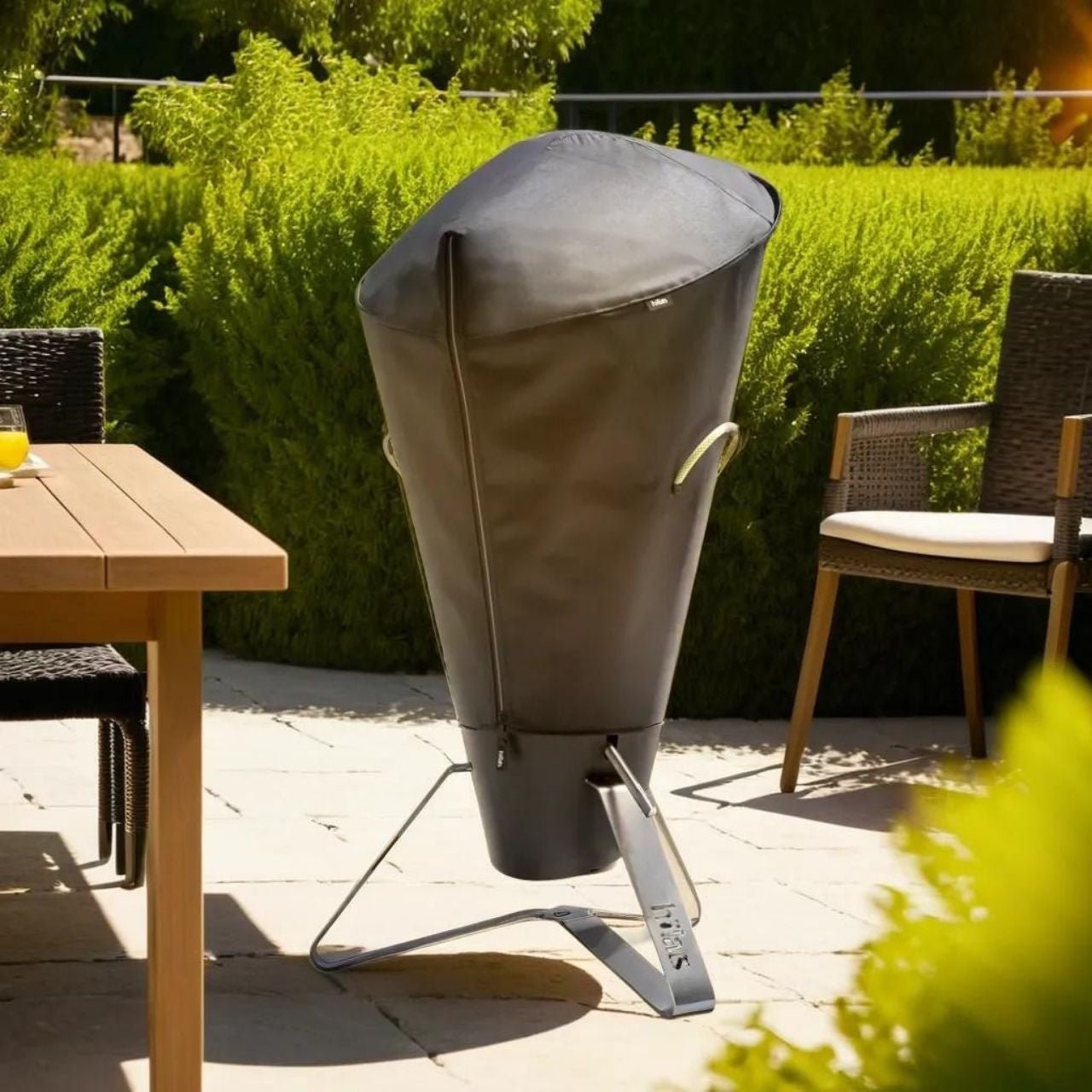 Höfats Abdeckhaube, CONE - grillstarshop.comHöfats Abdeckhaube, CONEHöfatsgrillstarshop.comH0104014260447330047