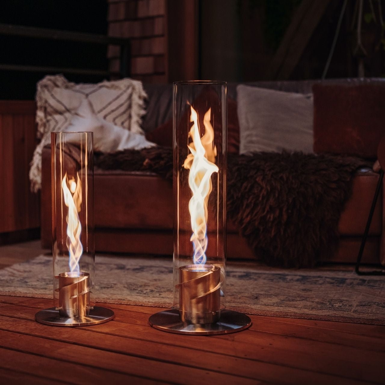 Höfats Spin 1500 Tischfeuer silber - grillstarshop.comHöfats Spin 1500 Tischfeuer silberHöfatsgrillstarshop.comH005094064251005098