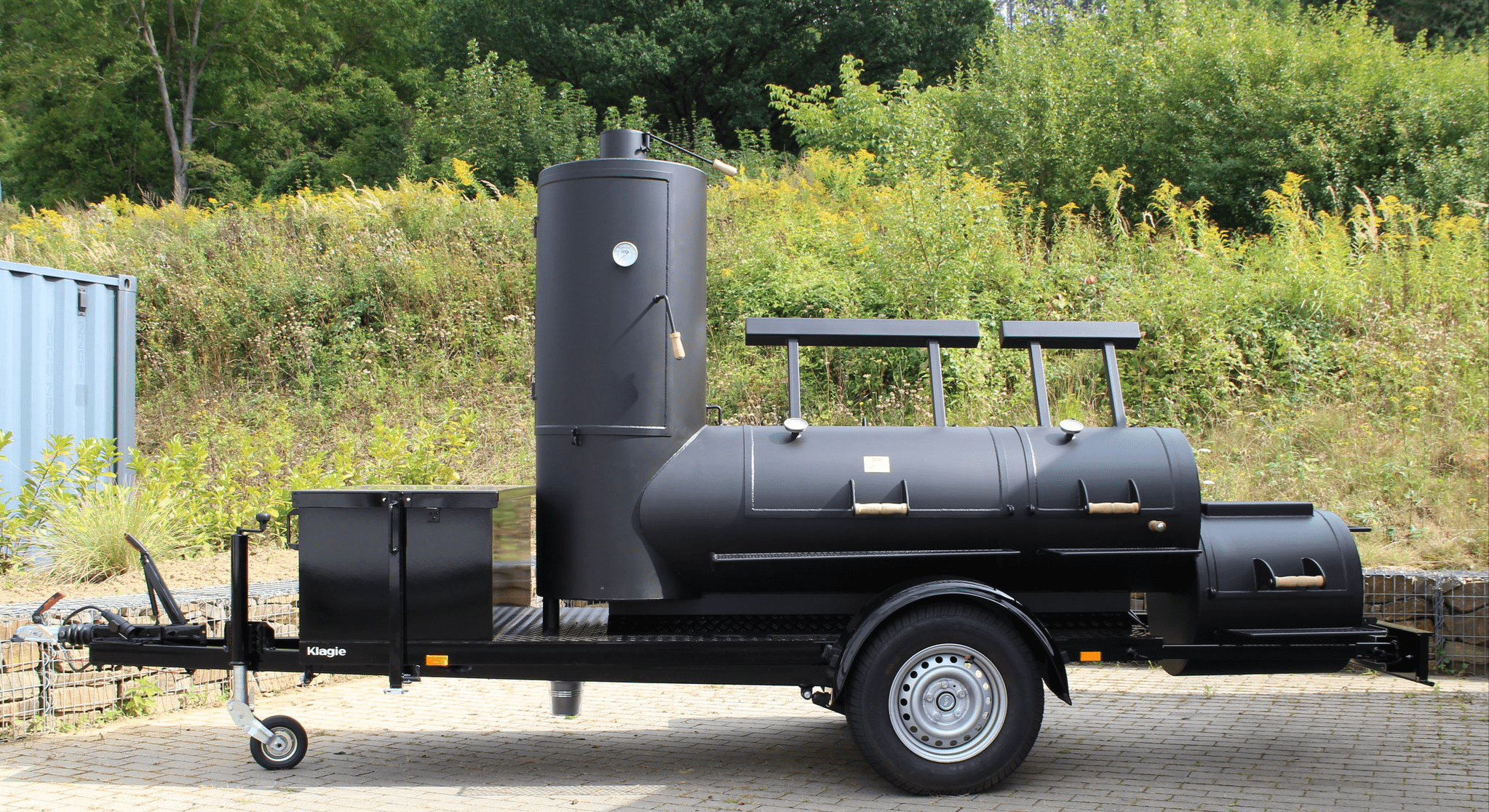 Joe´s Barbeque Smoker 24" Extended Catering Trailer - grillstarshop.comJoe´s Barbeque Smoker 24" Extended Catering TrailerSmokerJoe´s Barbequegrillstarshop.com