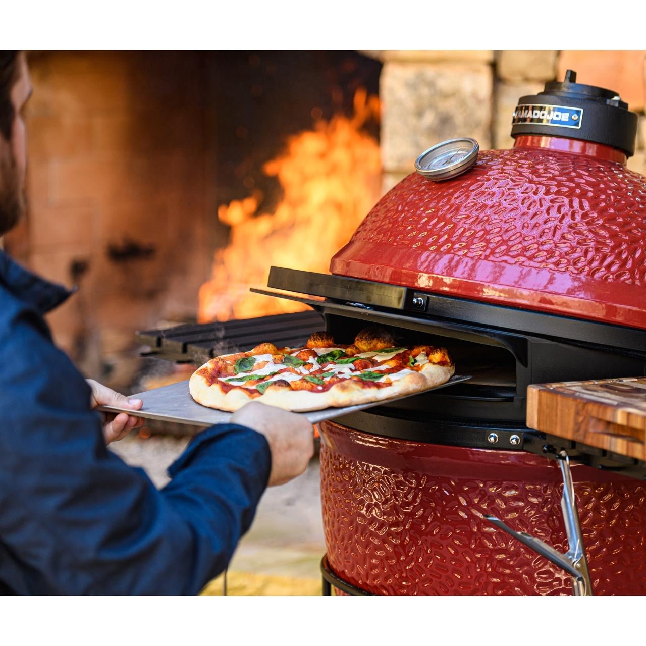 Kamado Joe DoJoe, Big Joe - grillstarshop.comKamado Joe DoJoe, Big JoeKamado Joegrillstarshop.comBJ - DJ0811738023069