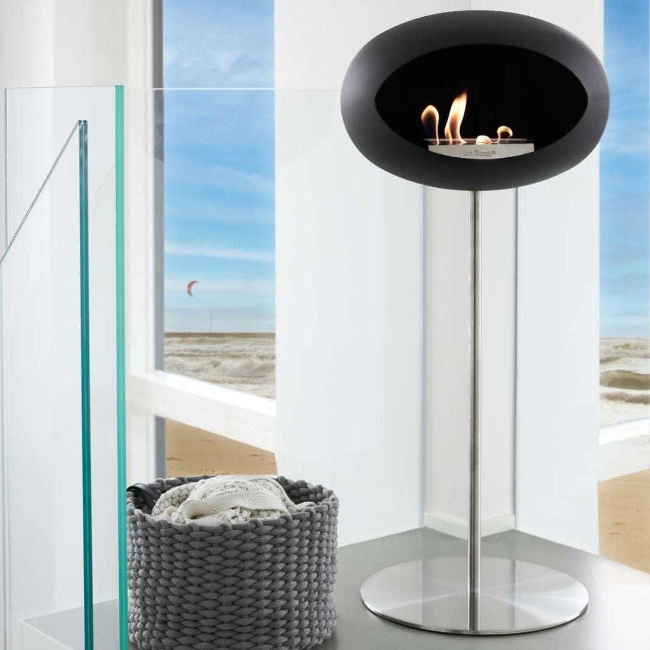 Le Feu Ground Steel, High Black Polished Steel Edition - grillstarshop.comLe Feu Ground Steel, High Black Polished Steel EditionLe Feugrillstarshop.com8000315713958000316