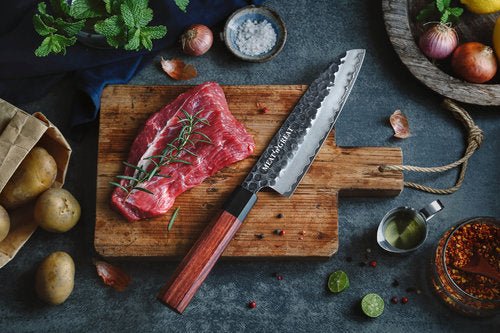Meat 'n' Great "Carbonstahl" Santoku - grillstarshop.comMeat 'n' Great "Carbonstahl" SantokuMeat 'n' Greatgrillstarshop.comB - 500214068097500212