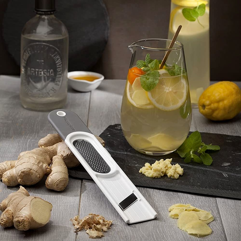 Microplane Ingwer - Reibe, 3in1 - grillstarshop.comMicroplane Ingwer - Reibe, 3in1Microplanegrillstarshop.com48310