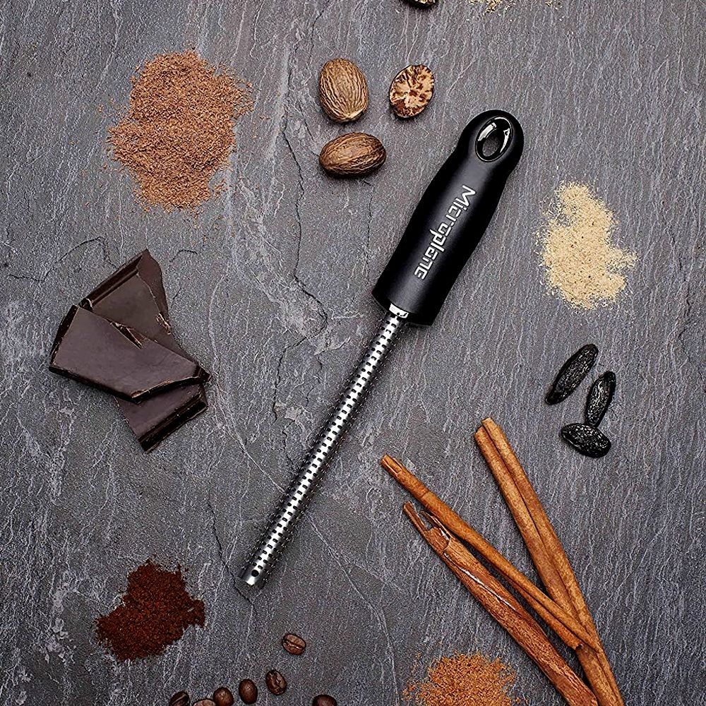 Microplane Premium Gewürzreibe, schwarz - grillstarshop.comMicroplane Premium Gewürzreibe, schwarzMicroplanegrillstarshop.com46016