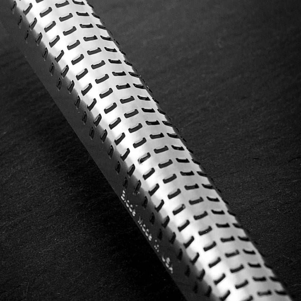 Microplane Premium Gewürzreibe, schwarz - grillstarshop.comMicroplane Premium Gewürzreibe, schwarzMicroplanegrillstarshop.com46016