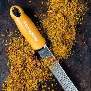 Microplane Premium Zester - Reibe, Senfgelb - grillstarshop.comMicroplane Premium Zester - Reibe, SenfgelbMicroplanegrillstarshop.com46623