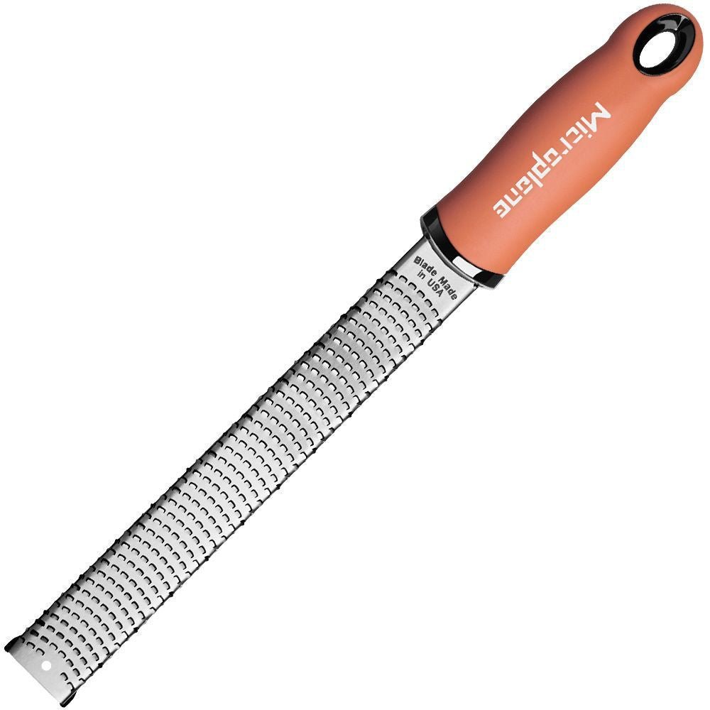 Microplane Premium Zester - Reibe, Zimt Orange - grillstarshop.comMicroplane Premium Zester - Reibe, Zimt OrangeMicroplanegrillstarshop.com46823