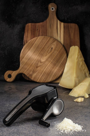 Microplane Rotierende Reibe - grillstarshop.comMicroplane Rotierende ReibeMicroplanegrillstarshop.com39904