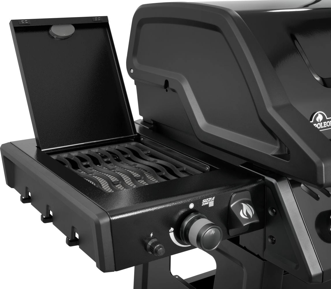 Napoleon Freestyle PRO 365, 3 Hauptbrenner, SIZZLE ZONE und Tür, schwarz | 2026 - grillstarshop.comNapoleon Freestyle PRO 365, 3 Hauptbrenner, SIZZLE ZONE und Tür, schwarz | 2026GrillNapoleongrillstarshop.com