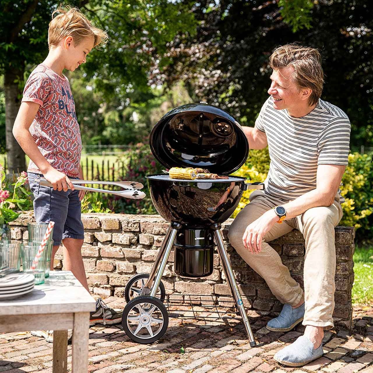 Napoleon Holzkohle Kugelgrill Ø 47cm - grillstarshop.comNapoleon Holzkohle Kugelgrill Ø 47cmNapoleongrillstarshop.comNK18K - LEG0629162137685