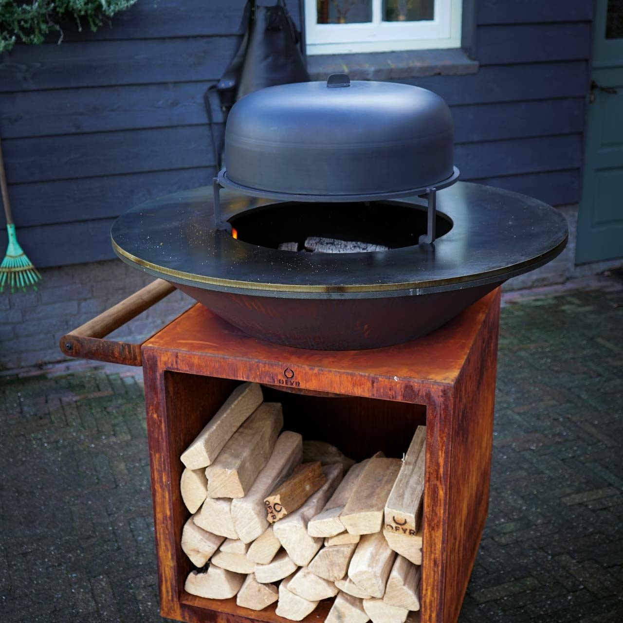 OFYR Pizza Oven 100 - grillstarshop.comOFYR Pizza Oven 100OFYRgrillstarshop.comOA - PO - 1006019913386310