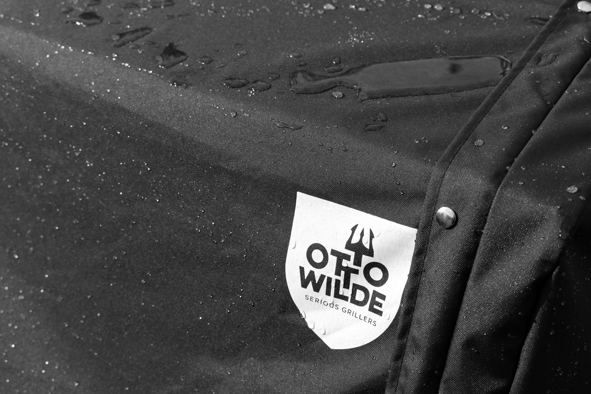 Otto Wilde Abdeckhaube, G32 mit 2 Seitenabschlüssen - grillstarshop.comOtto Wilde Abdeckhaube, G32 mit 2 SeitenabschlüssenOtto Wildegrillstarshop.com4201404260630451030