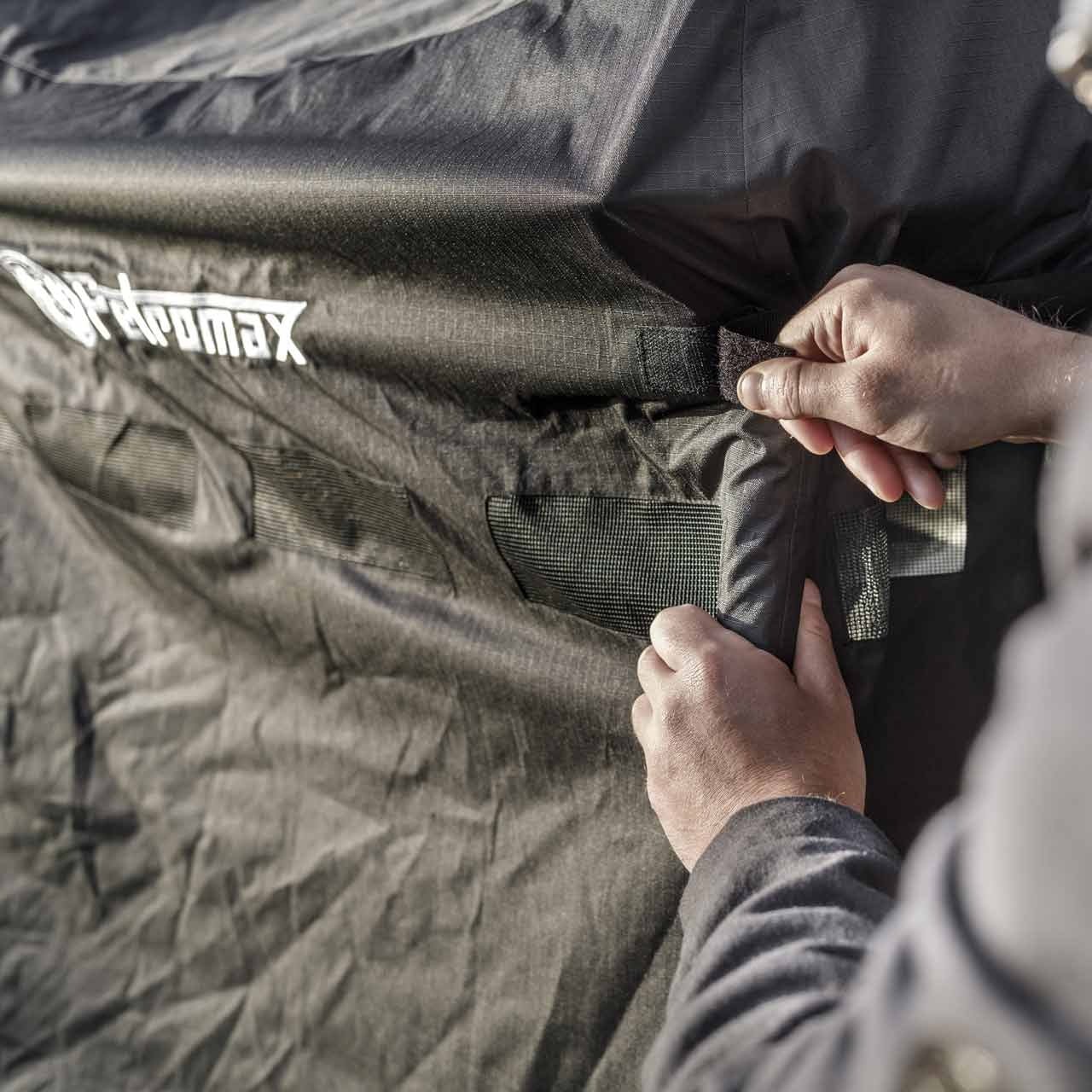 Petromax Abdeckhaube für Tische GE90 & FE90 - grillstarshop.comPetromax Abdeckhaube für Tische GE90 & FE90Petromaxgrillstarshop.compx - cover904250435770191
