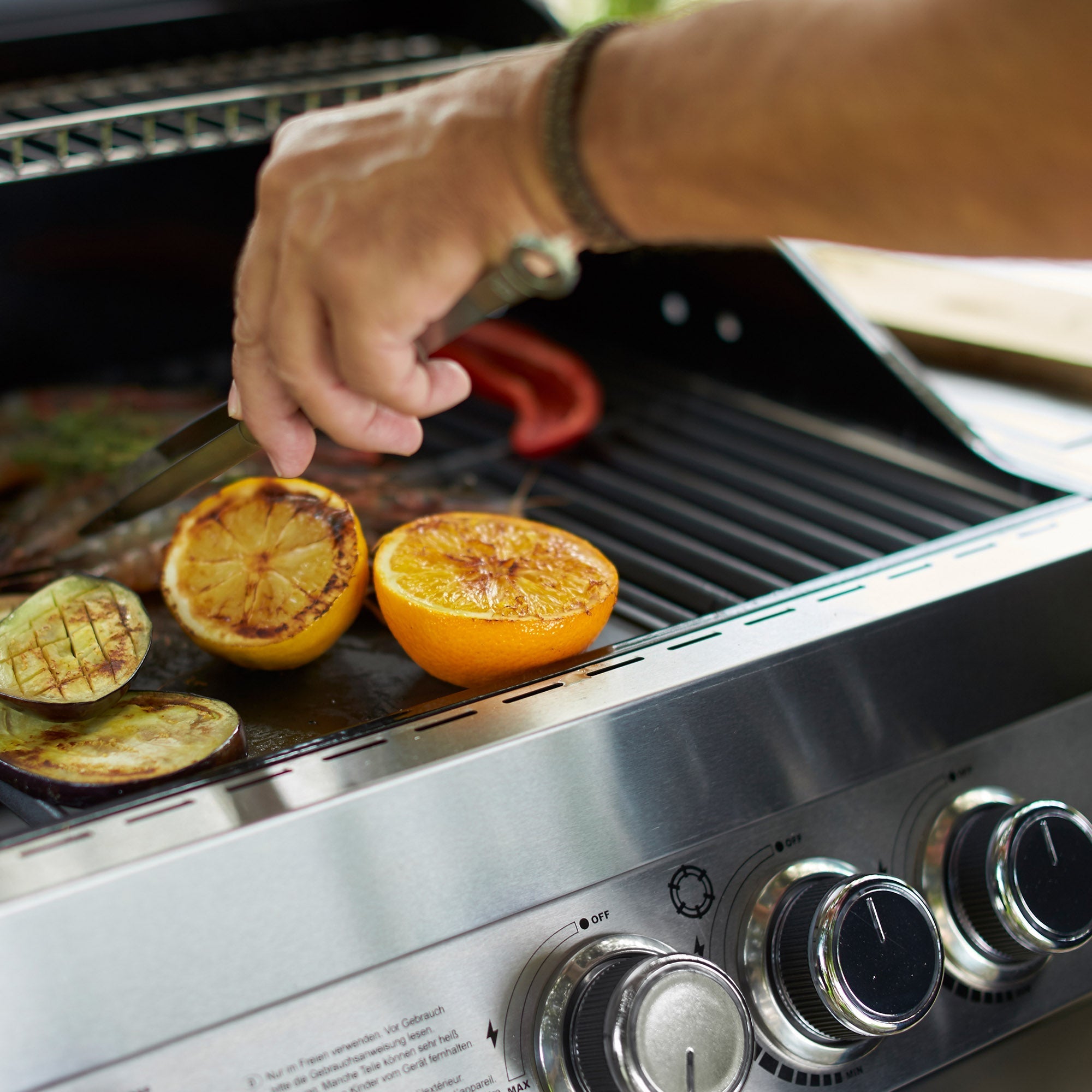 Rösle Gasgrill BBQ - Station VIDERO G3 Edelstahl 50 mbar - grillstarshop.comRösle Gasgrill BBQ - Station VIDERO G3 Edelstahl 50 mbarRöslegrillstarshop.com255214004293255211