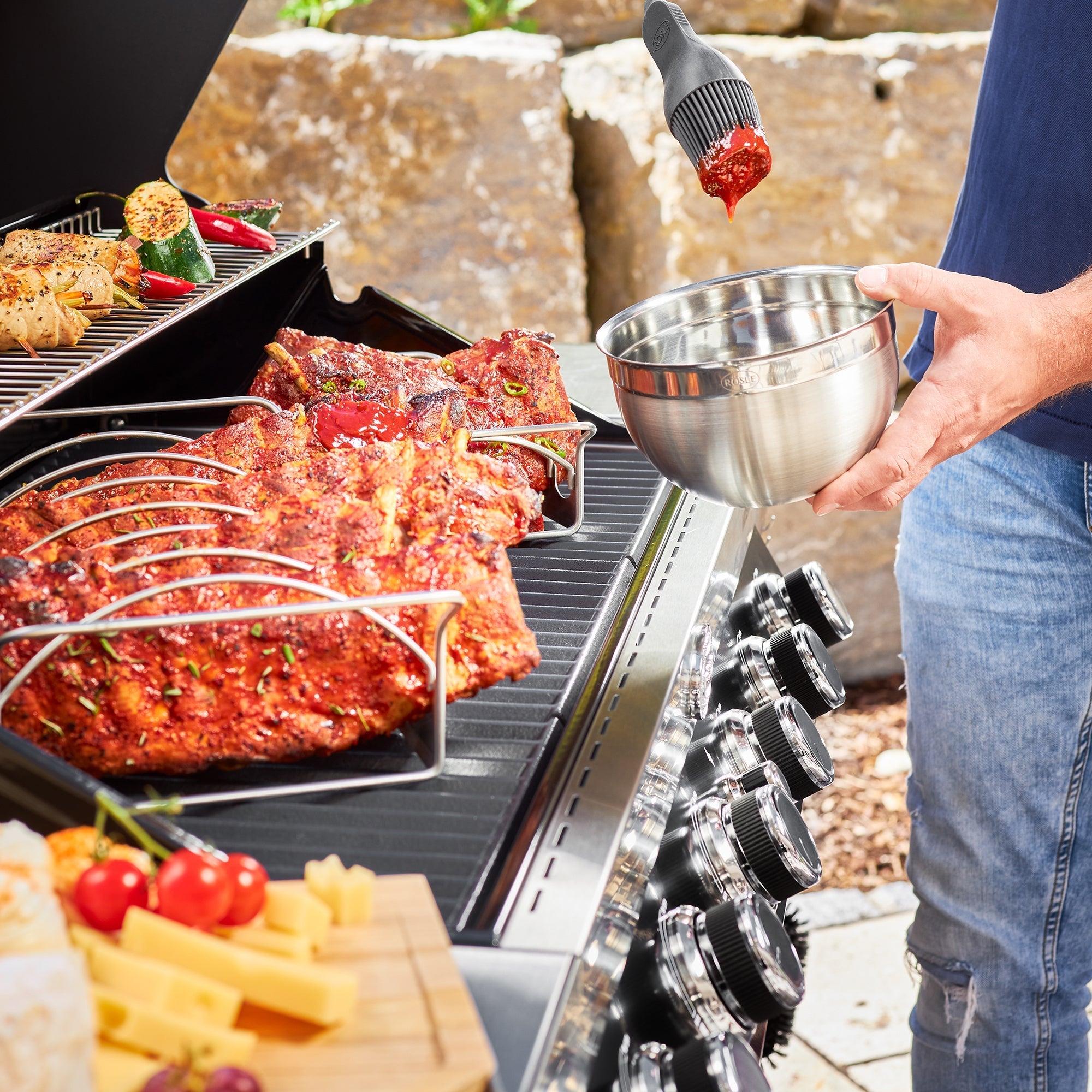 Rösle Gasgrill BBQ - Station VIDERO G6 - S Vario+ schwarz 50 mbar - grillstarshop.comRösle Gasgrill BBQ - Station VIDERO G6 - S Vario+ schwarz 50 mbarRöslegrillstarshop.com255274004293255273