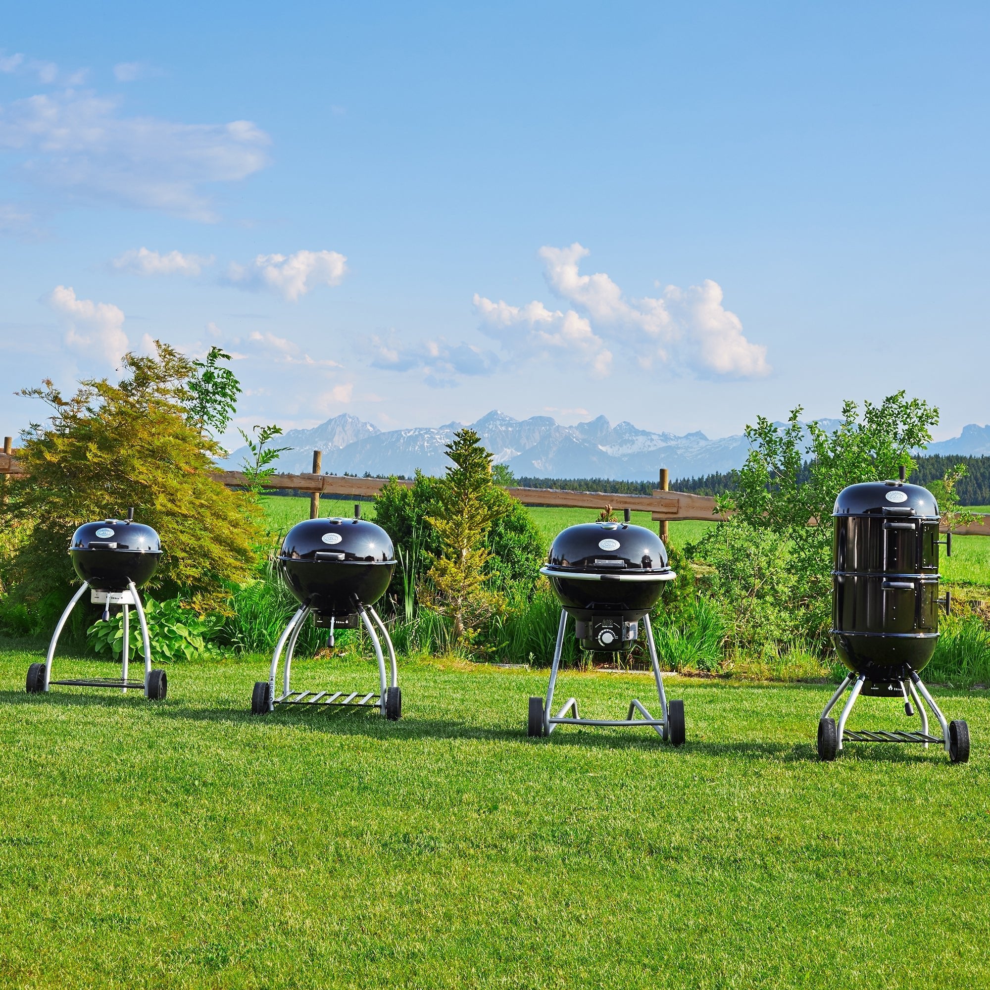 Rösle Holzkohle - Kugelgrill No.1 F50 AIR schwarz (Ø 50 cm) - grillstarshop.comRösle Holzkohle - Kugelgrill No.1 F50 AIR schwarz (Ø 50 cm)Röslegrillstarshop.com250014004293250018